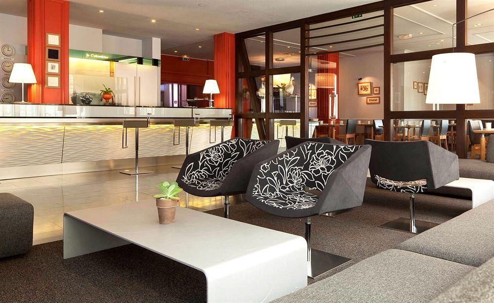 Hotel Le Pavillon 7 - Room service disponible Obernai Esterno foto