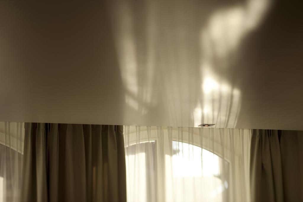 Hotel Le Pavillon 7 - Room service disponible Obernai Esterno foto